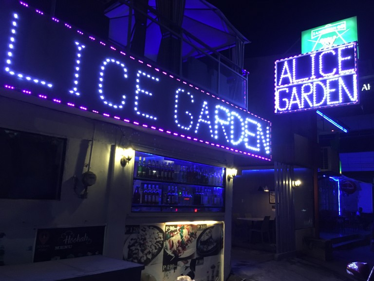 3D Academyから徒歩7分♪Welcome Partyで集まる【Alice garden】ってどんなところ？